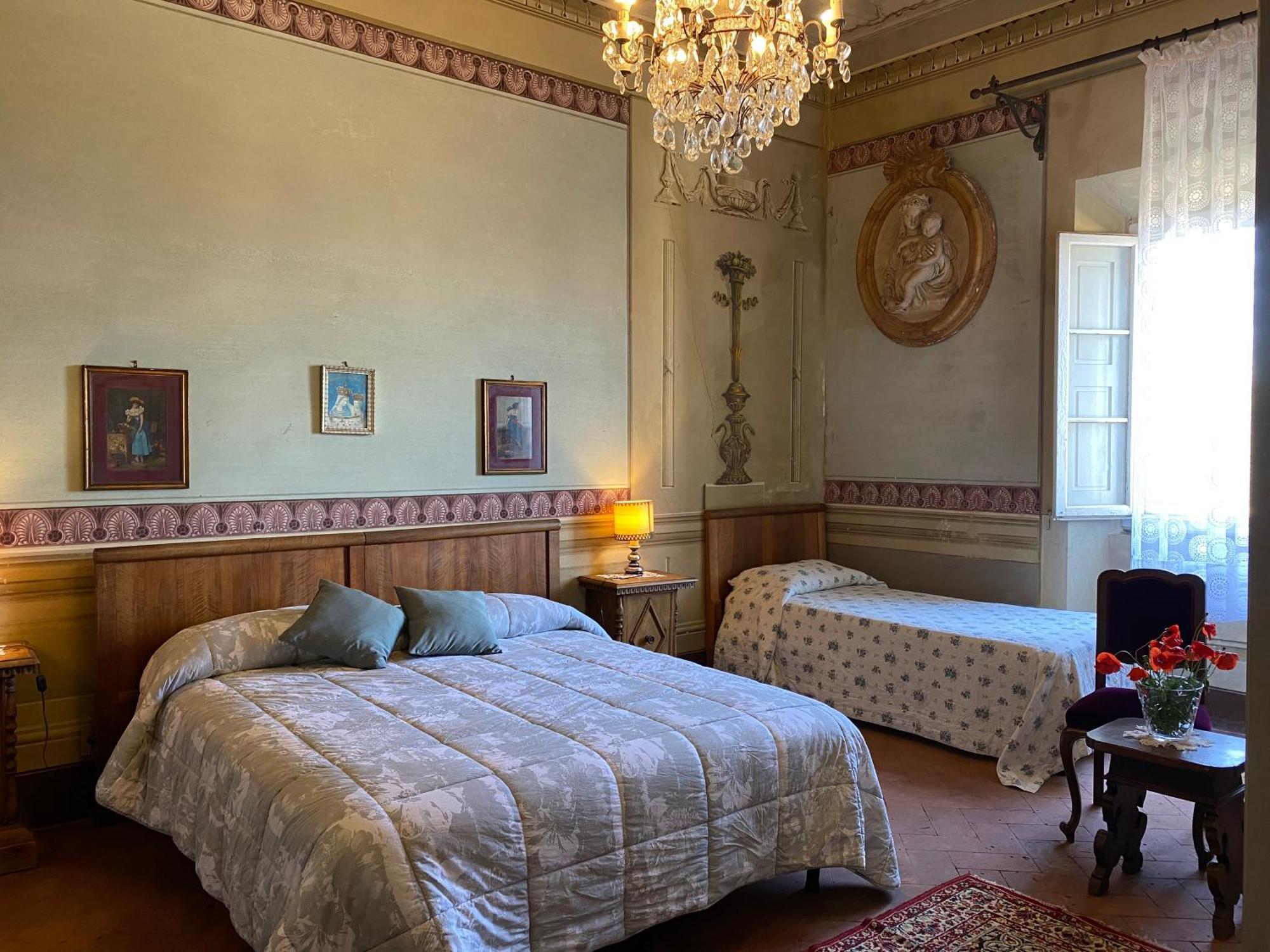 B&B La Rocca การ์มิญาโน ภายนอก รูปภาพ