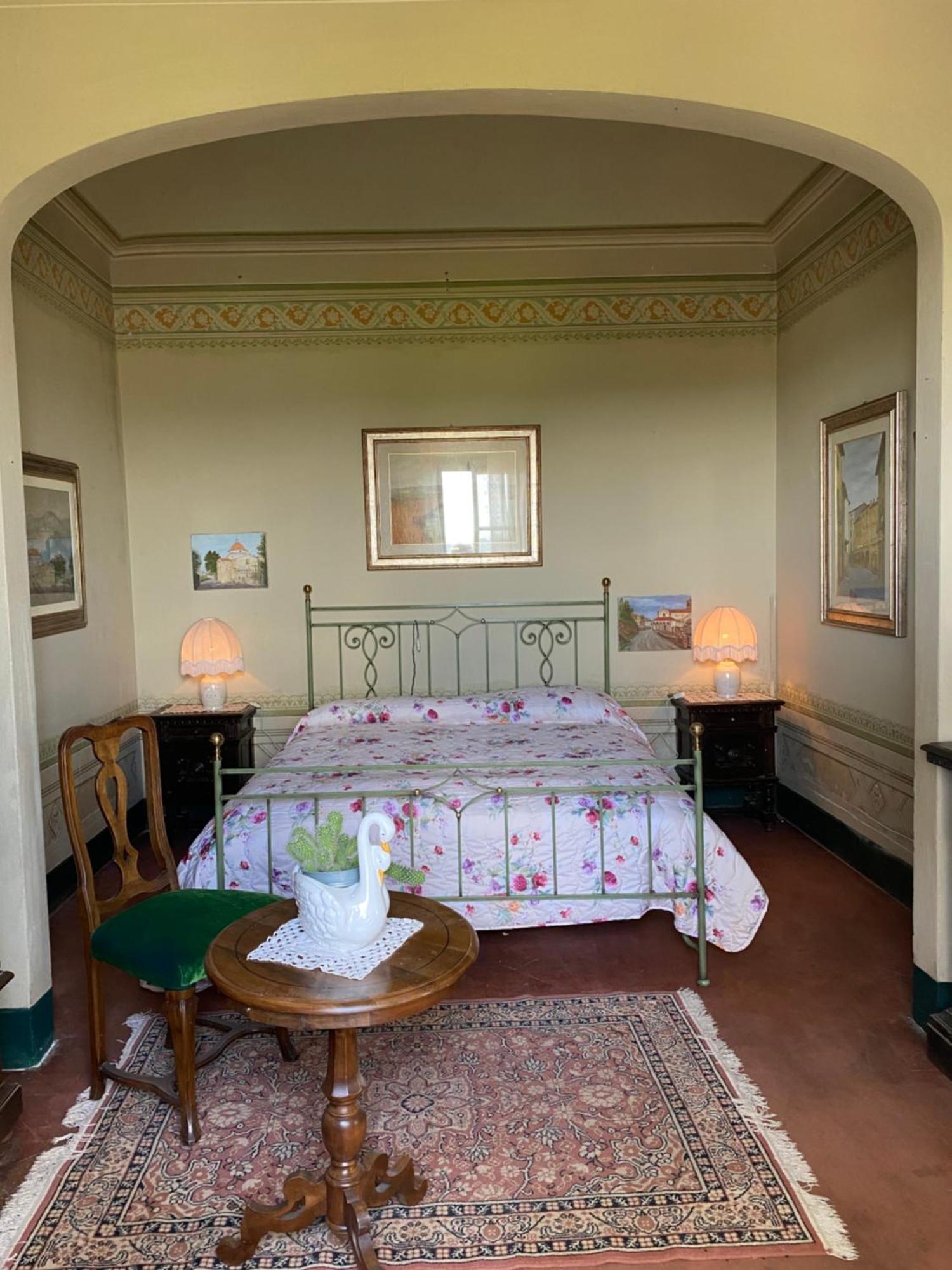 B&B La Rocca การ์มิญาโน ห้อง รูปภาพ